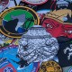 Geborduurde emblemen en badges of patches met veel details