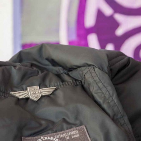 Reliëf pins zonder kleur